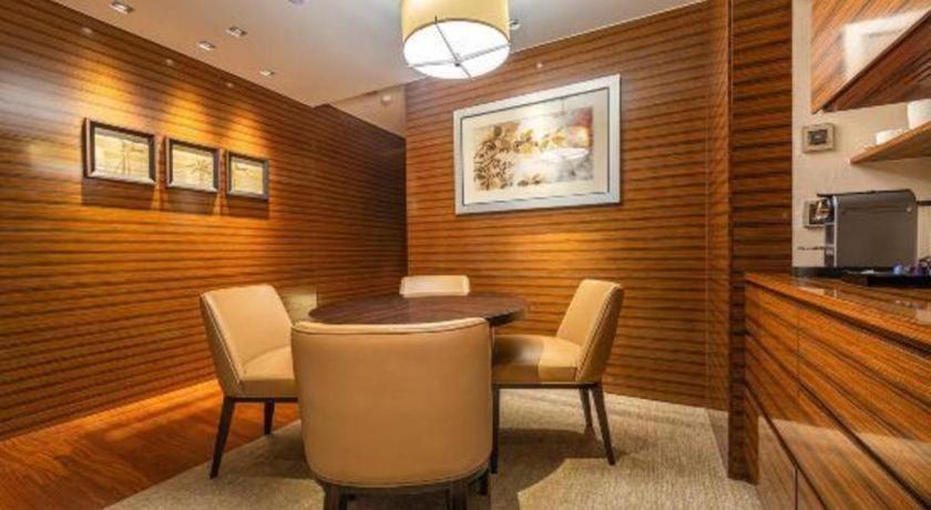 New World Guiyang Hotel Exterior foto